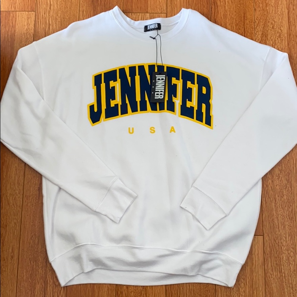 jennifer crewneck in size large